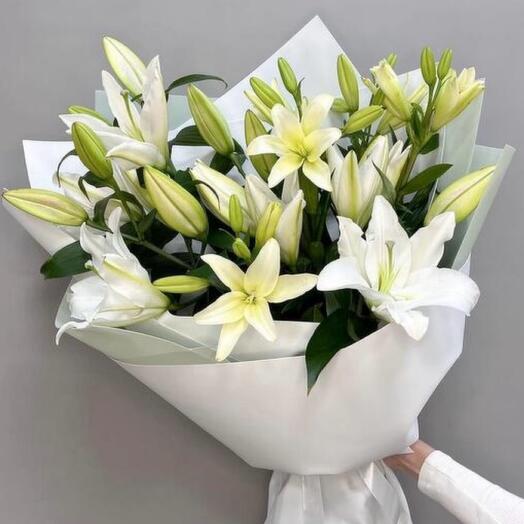Lilies Bouquet